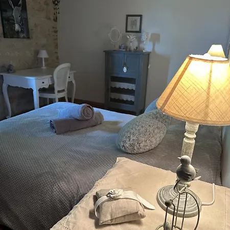 Casa de Férias De Charme 6 Pers Avec Prive, Climatisees *