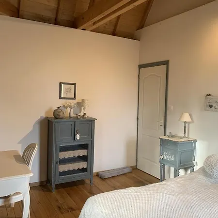 Holiday home De Charme 6 Pers Avec Prive *