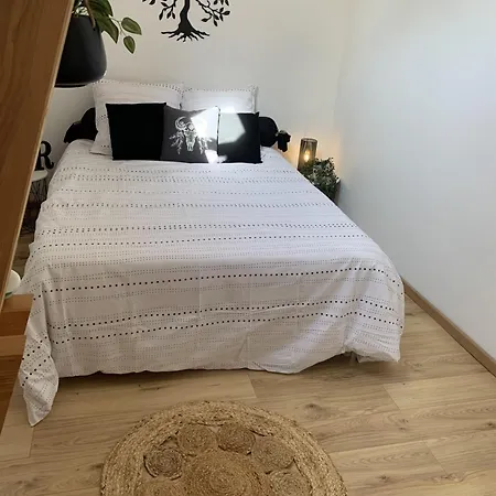 Casa de Férias De Charme 6 Pers Avec Prive, Climatisees